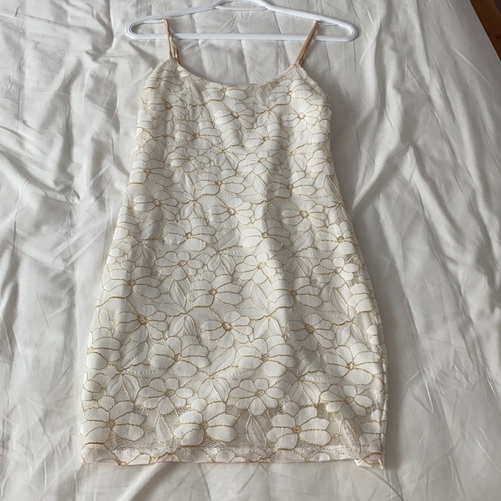 Very pretty flowered dress